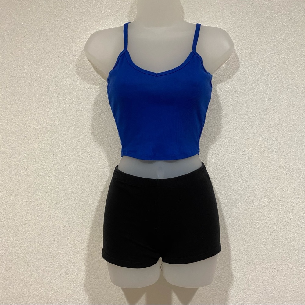 NWOT blue cropped tank top